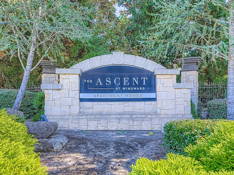 Ascent at Windward — Photo 17