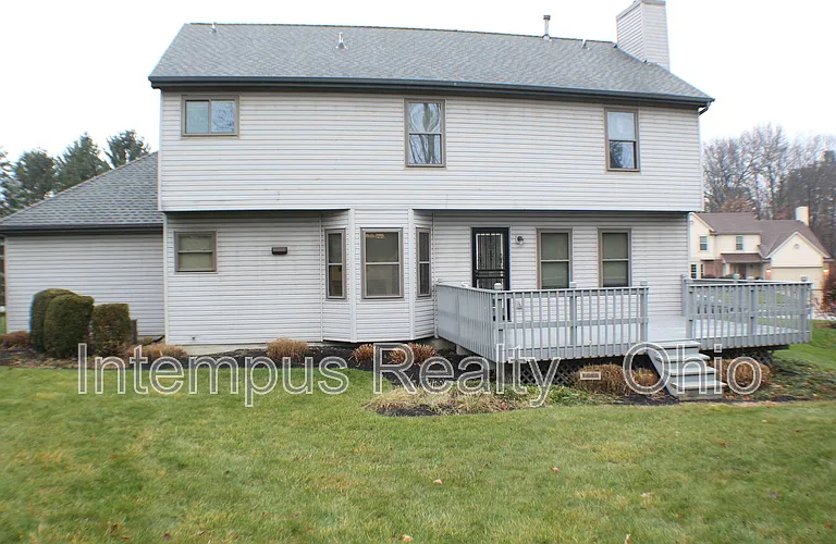 370 Glenside Ln — Photo 34