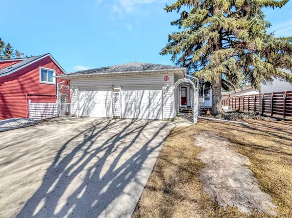 5318 S 46th St, Lloydminster, AB T9V 0E1