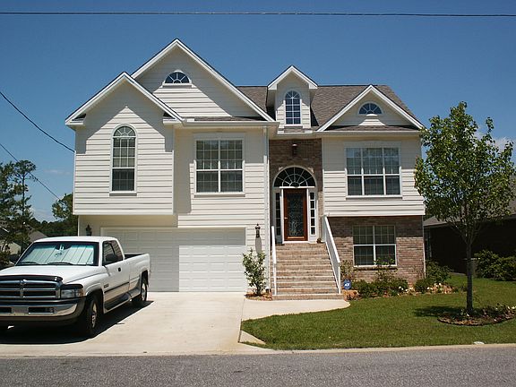 3rd image of 49 Long Lake Dr