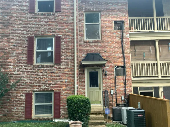 1202 Middle Ct, Memphis, TN 38119