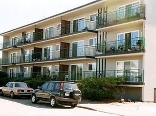 9403 16th Ave SW, Seattle, WA 98106