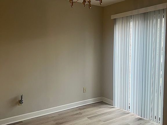 2nd image of 1269 Schaub Dr