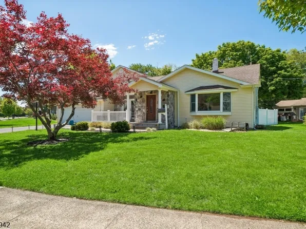 50 Newbrook Ln, Springfield Twp., NJ 07081