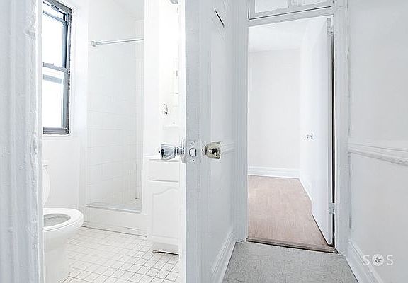 4th image of 185 Bleecker St APT 4