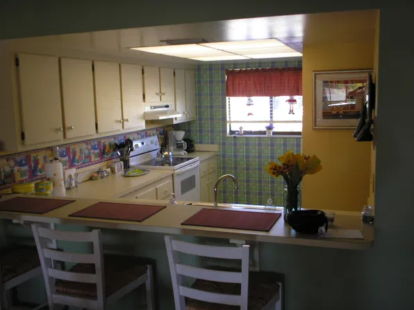 1600 NE Dixie Hwy APT 9-204, Jensen Beach, FL 34957