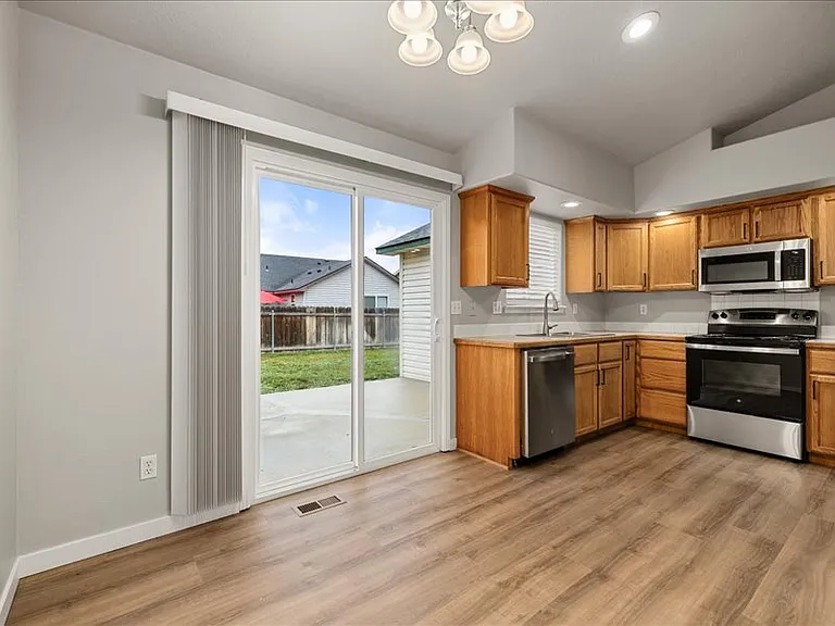 16424 N Elderberry Cir — Photo 6