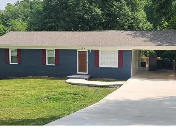 4624 Kings Gate Dr, Winston Salem, NC 27101