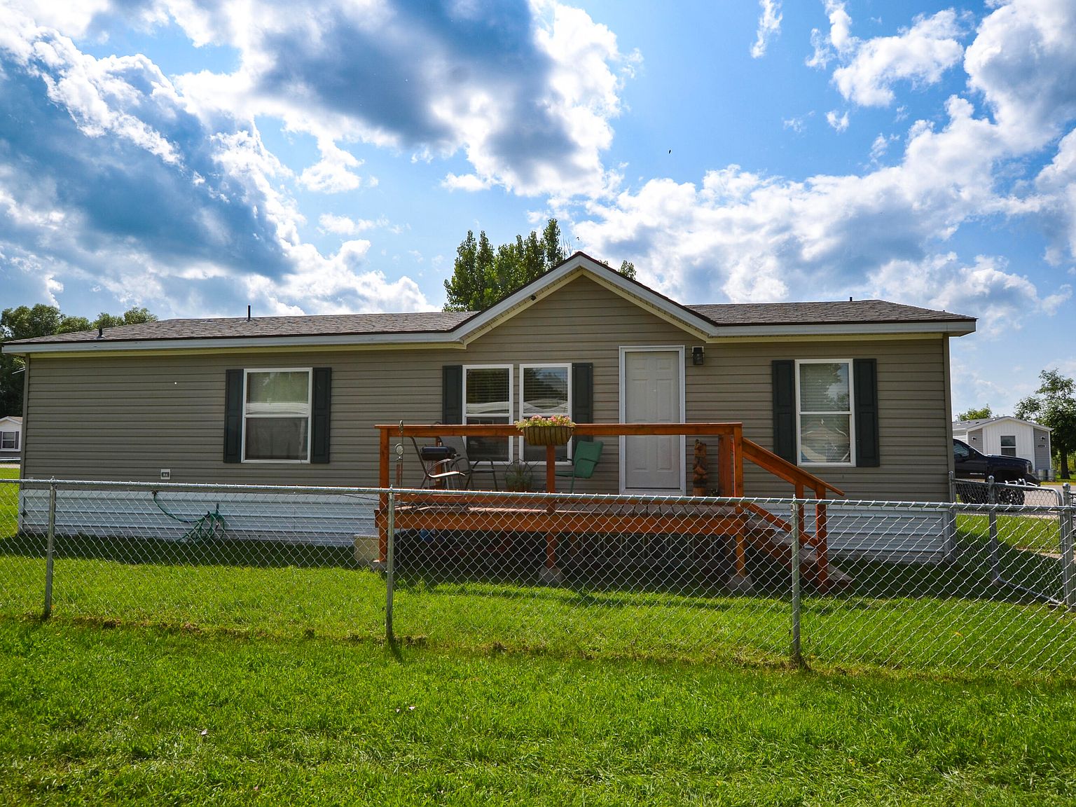 1009 Mountain View Dr, Lewistown, MT 59457 MLS 23612 Zillow