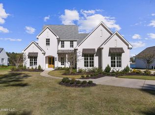 136 Westlake Cir, Madison, MS 39110