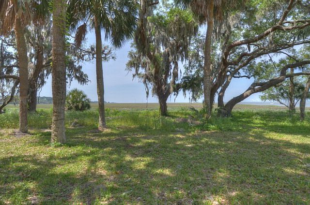 316 Yacht Club Ln, Saint Simons Island, GA 31522 | Zillow