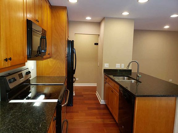 5th image of 717 Strom Dr APT 2B