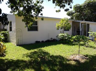 301 SW 5th St, Hallandale Beach, FL 33009