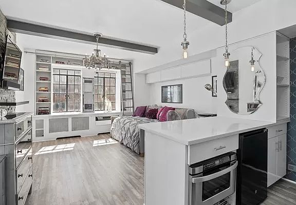 4th image of 45 Tudor City Pl APT 1021