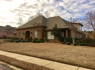109 Bentwood Dr, Clinton, MS 39056