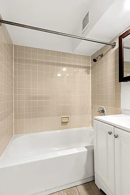 Rented by Compass | media 33