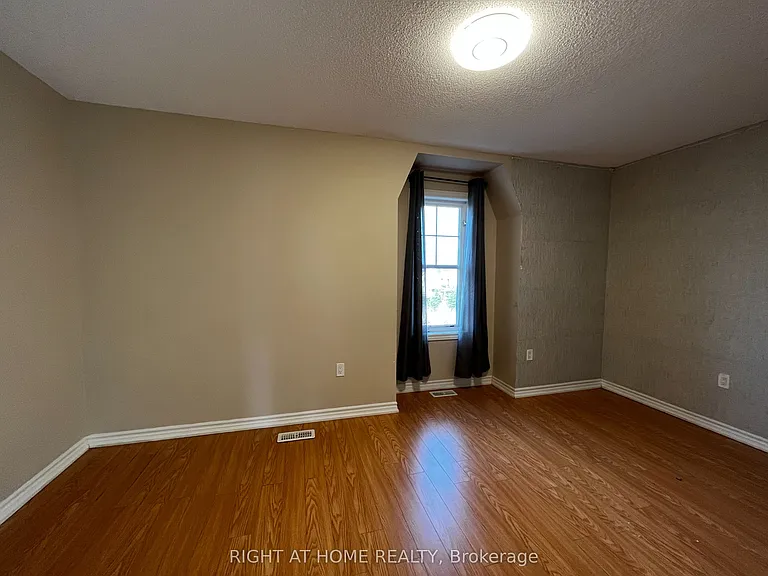 1380 Costigan Rd #128 — Photo 18