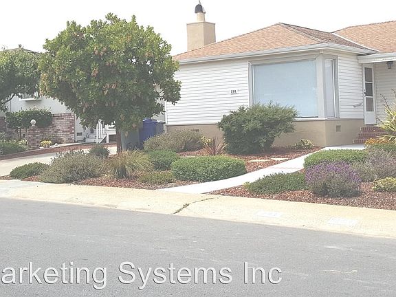 3rd image of 230 Brentwood Dr