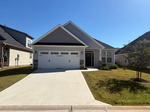 7026 Langdale Ct, Greer, SC 29651