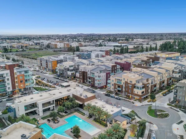 2359 Halogen Cmn #211, Fremont, CA 94539