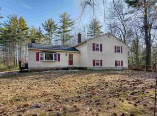 299 Rattlesnake Hill Rd, Auburn, NH 03032