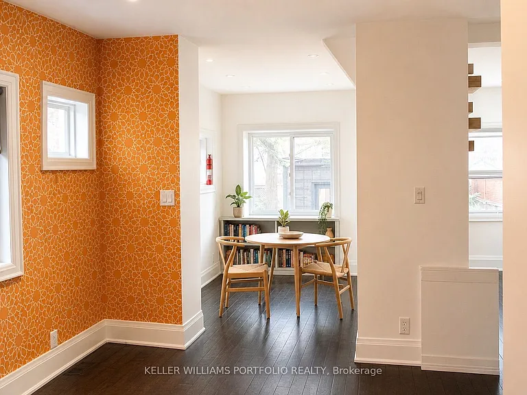 71 Chisholm Ave — Photo 3