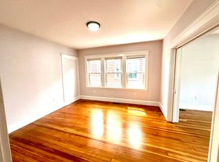 5 Yerxa Rd APT 1, Cambridge, MA 02140