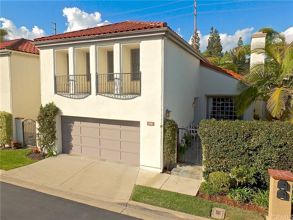 1st image of 5733 Avenida Estoril Cir