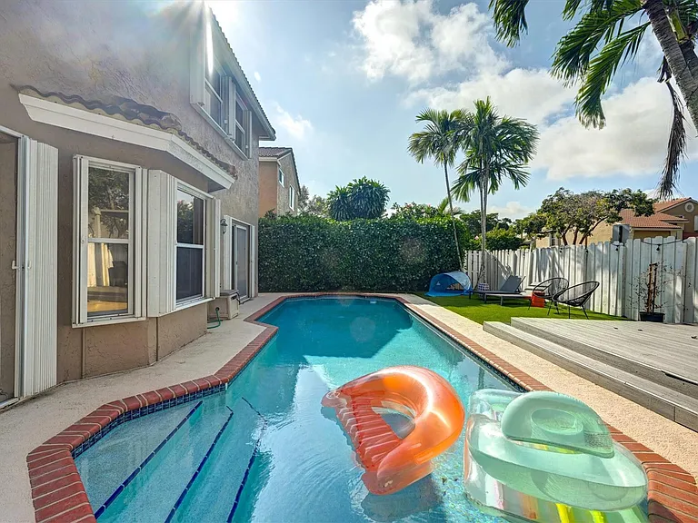 9581 NW 9th Ct — Photo 36