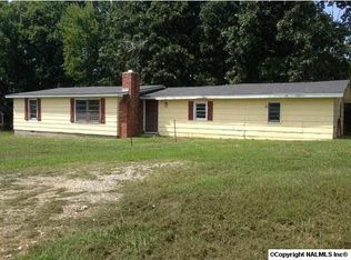13703 Quinn Rd, Athens, AL 35611