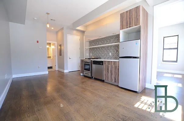 Rented by Brooklyn High Rise LLC | media 39