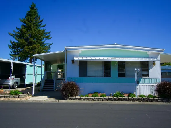 211 Colonial Park Drive, Santa Rosa, CA 95403