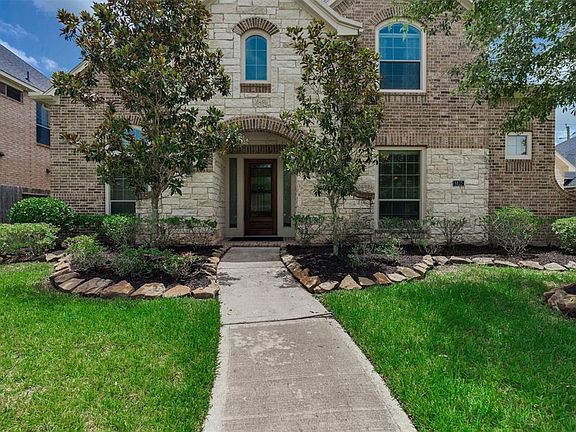 2nd image of 8823 Stowe Creek Ln