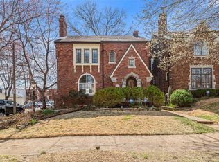 5200 Lindenwood Ave, Saint Louis, MO