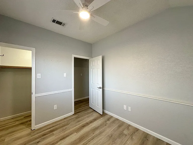 312 Bronc Dr — Photo 22