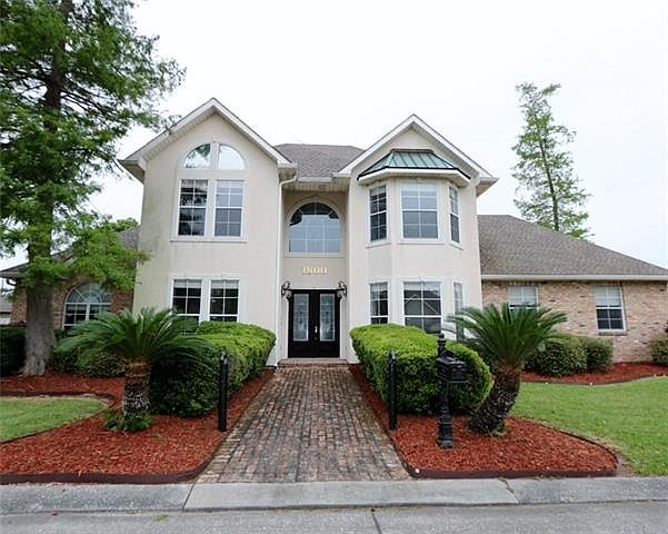 1st image of 1800 Wedgwood Dr