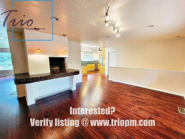 2035 W 29th Ave — Photo 3
