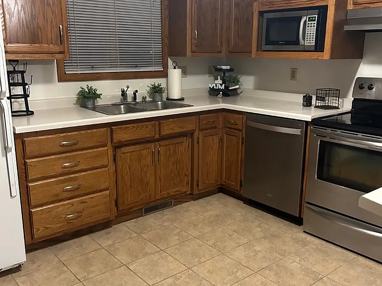 2605 W Big Bend Dr #2605 — Photo 1