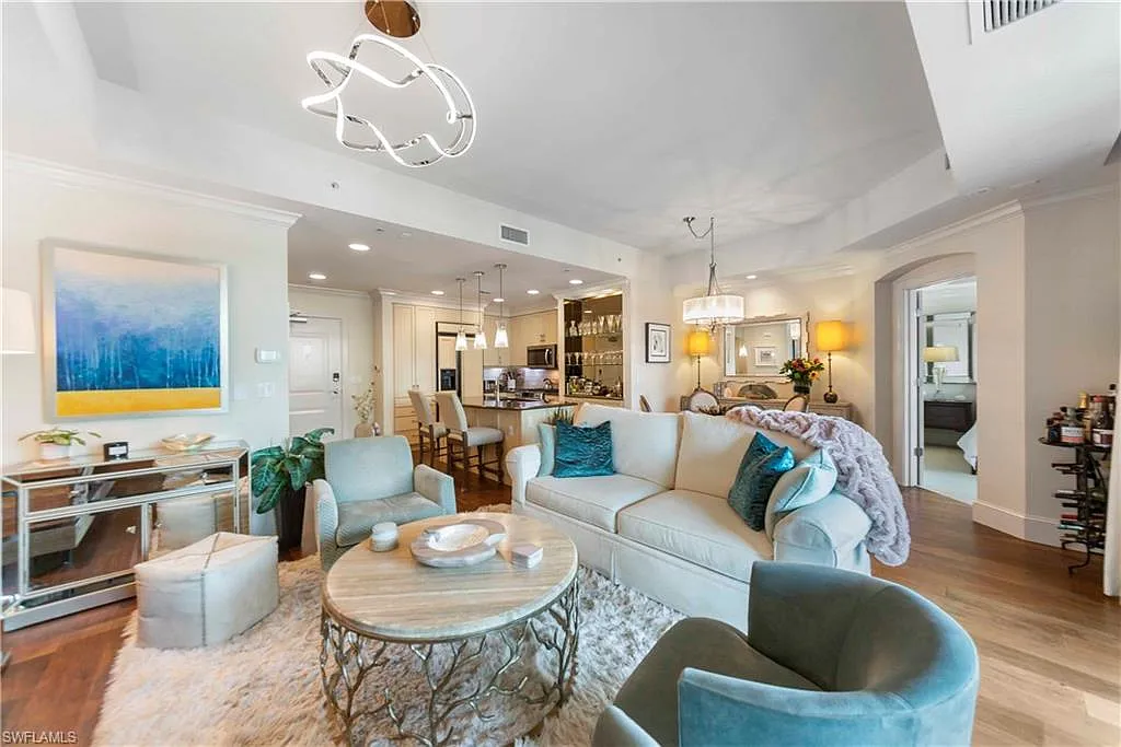 2 bed, 2.0 bath, 1550 sqft, $13,000 — Photo 4