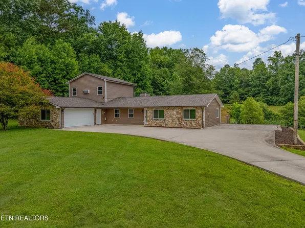 150 Ray Cross Rd, Harriman, TN 37748
