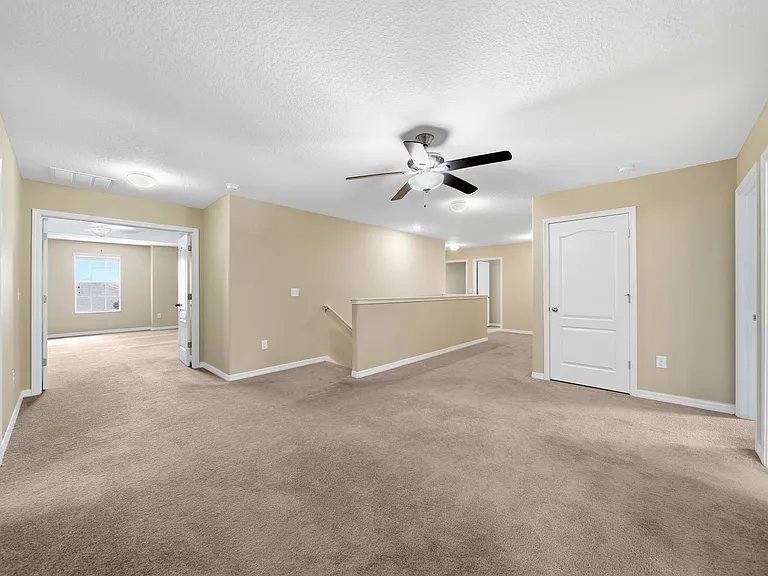 12125 Streambed Dr — Photo 40