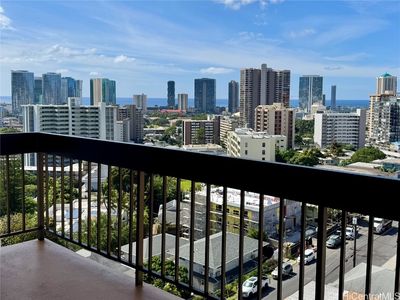 1560 Thurston Ave APT 1106, Honolulu, HI, 96822