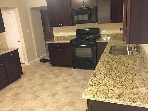 5th image of 2111 Arbor Vitae Dr