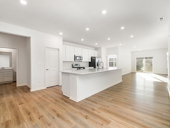 5th image of 14256 Heritage Way