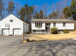 91 Dunn Rd, Ashburnham, MA 01430