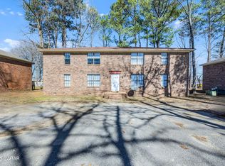 87 Harts Bridge Rd W, Jackson, TN 38301