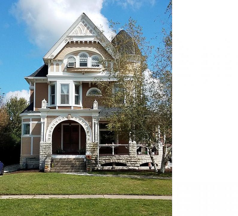 1st image of 545 N Prairie St