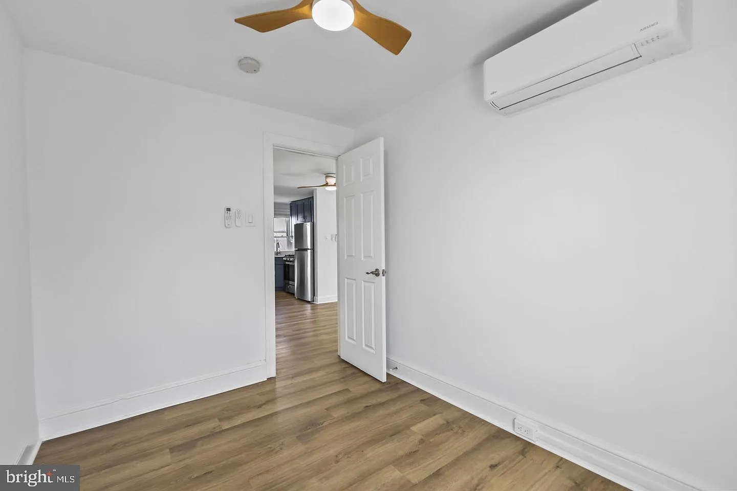 1 bed, 1.0 bath, 550 sqft, $1,700 — Photo 4
