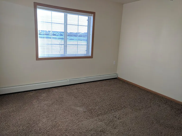 West Lake III Apartments — Photo 107