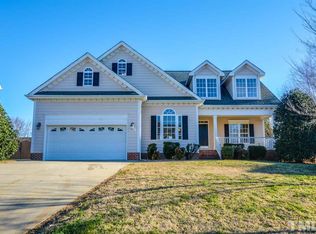2004 Rosebriar Ln, Fuquay Varina, NC 27526